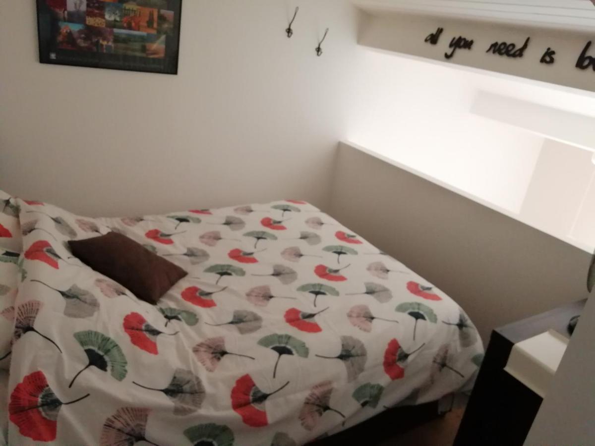 Gite Vacances Bosc D'Esquirol 4 Pers Escorneboeuf Exterior photo